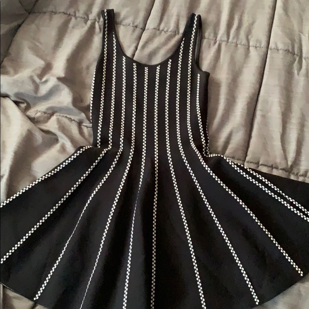 Bebe dress